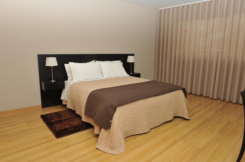 Pensão Santo António Vila Nova de Famalicão Quarto foto